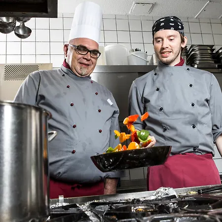 酒店 Johannesbad Thermalhotel Ludwig Thoma 4*