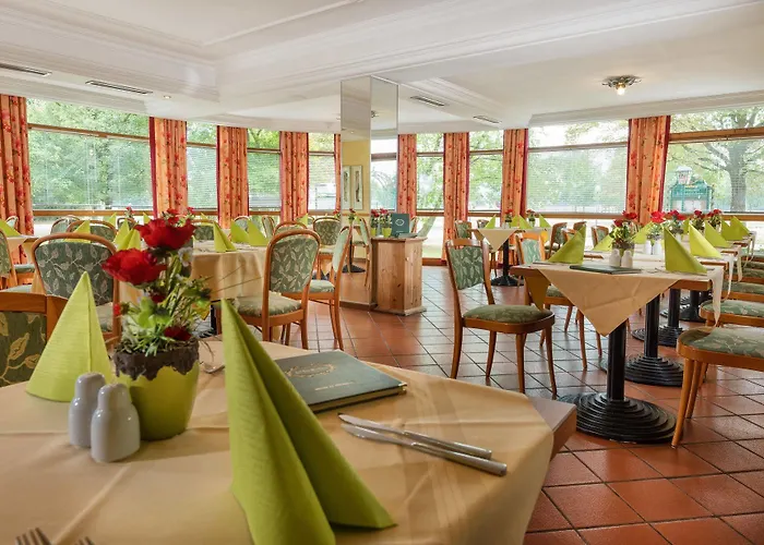 酒店 Johannesbad Thermalhotel Ludwig Thoma 4*